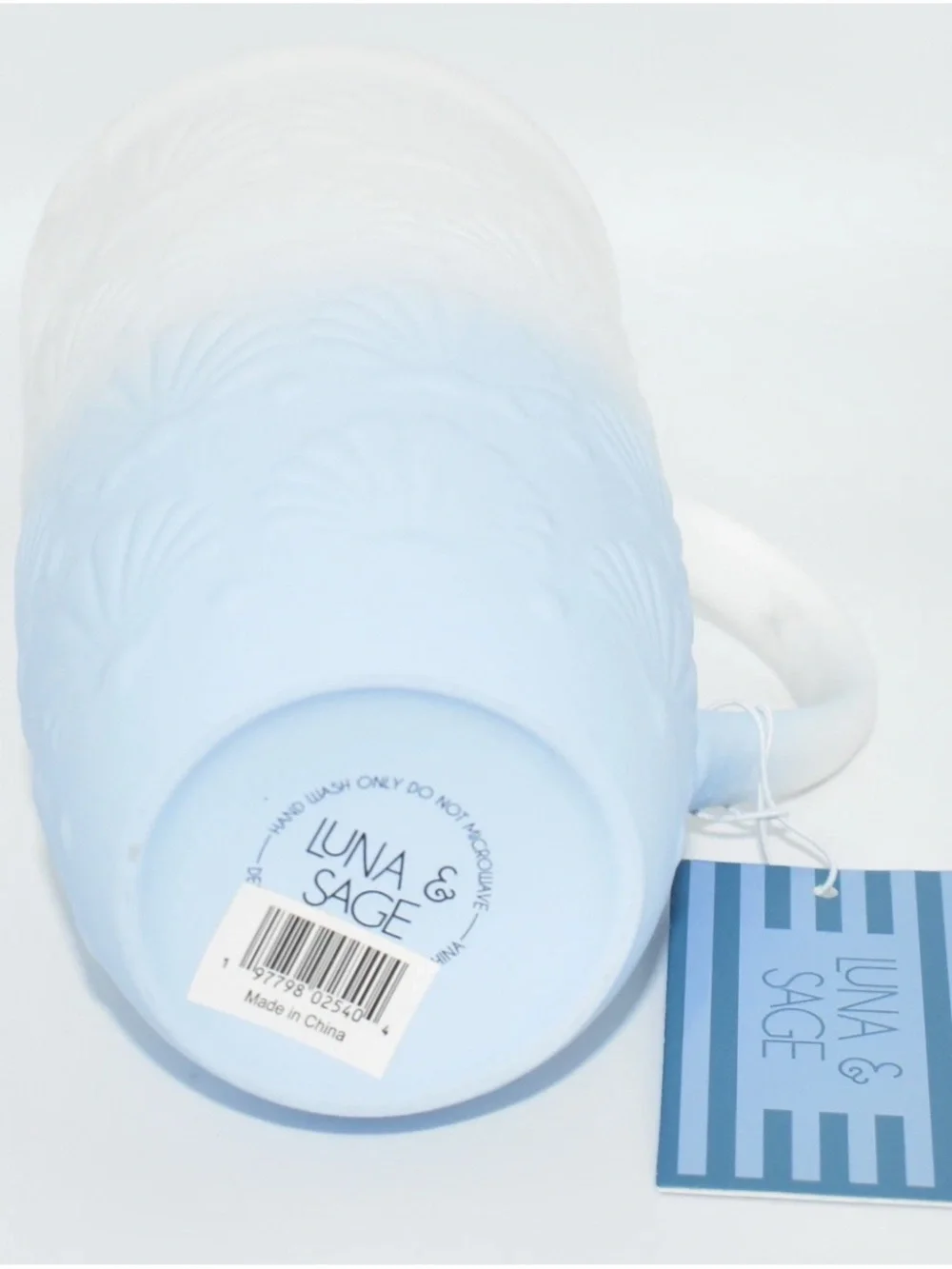 Luna & Sage Blue Matte Ombre 3D Seashell Ceramic Travel Mug With Lid NWT!